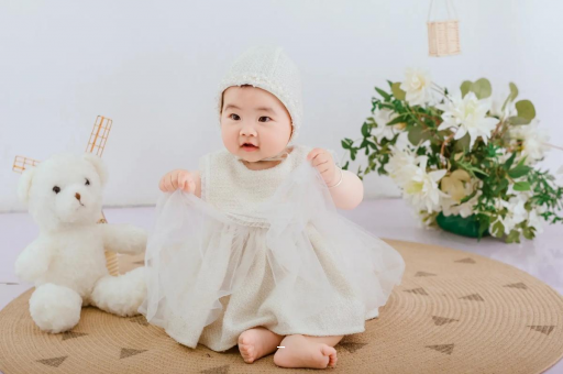 乐陵宝宝几个月抬头